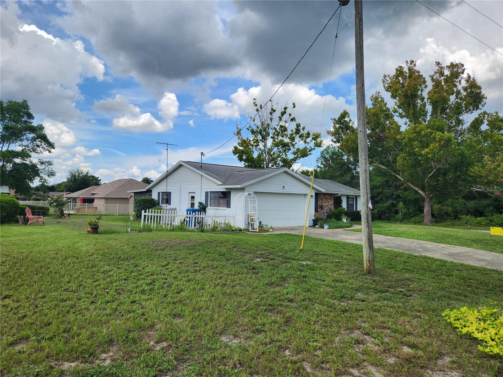 Image 5 of 26 For 6044 Shiprock Avenue