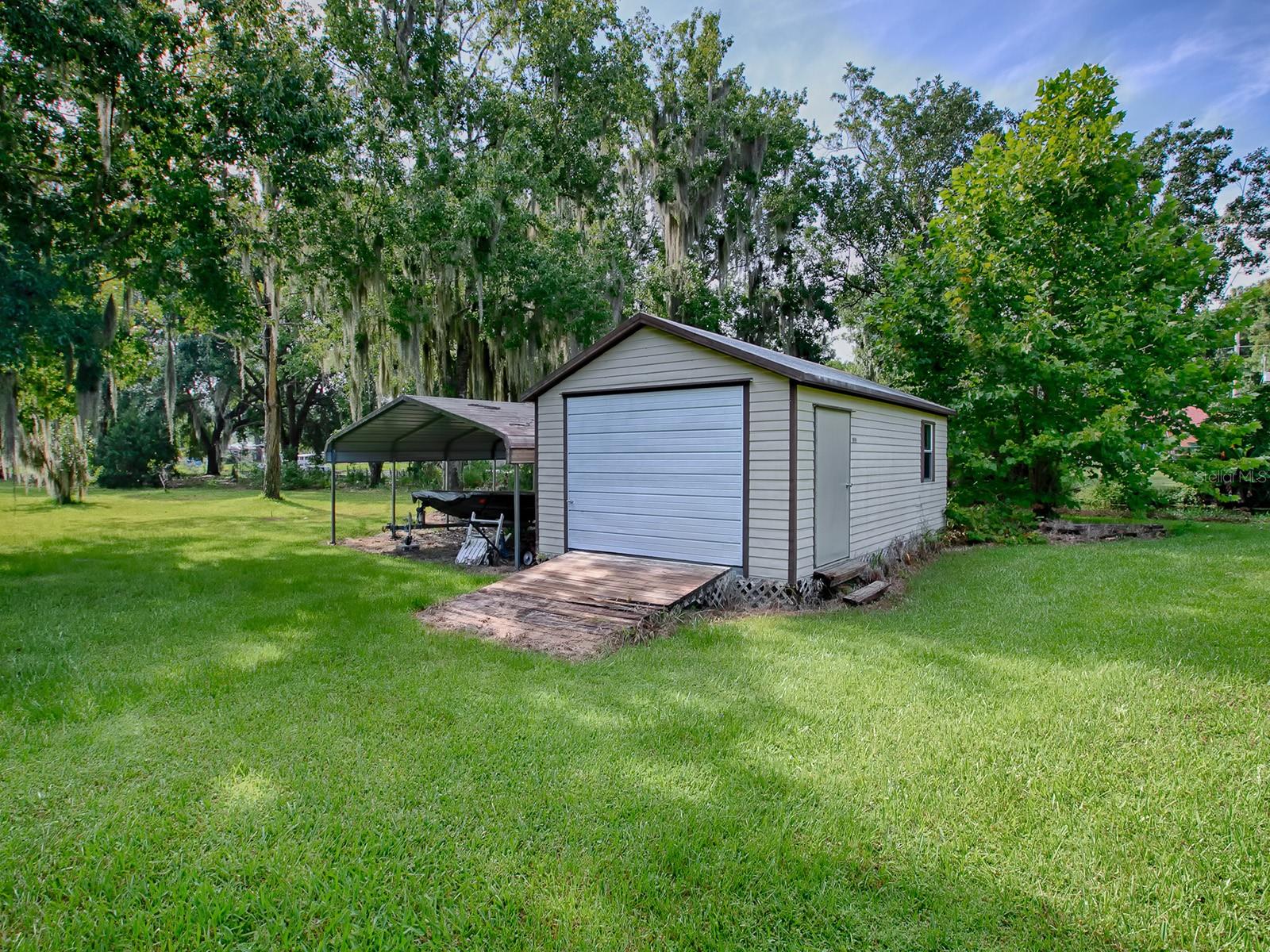 Image 32 of 64 For 11300 Lake Eustis Drive