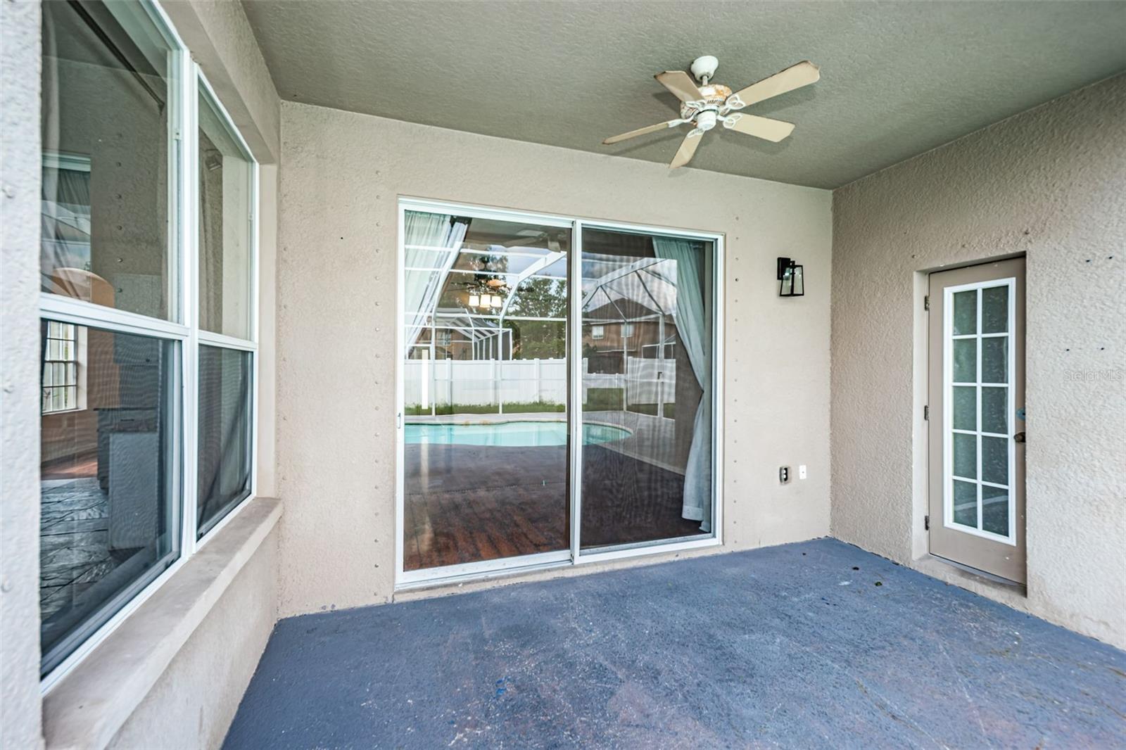 Listing photo id 39 for 8055 Spirit Court