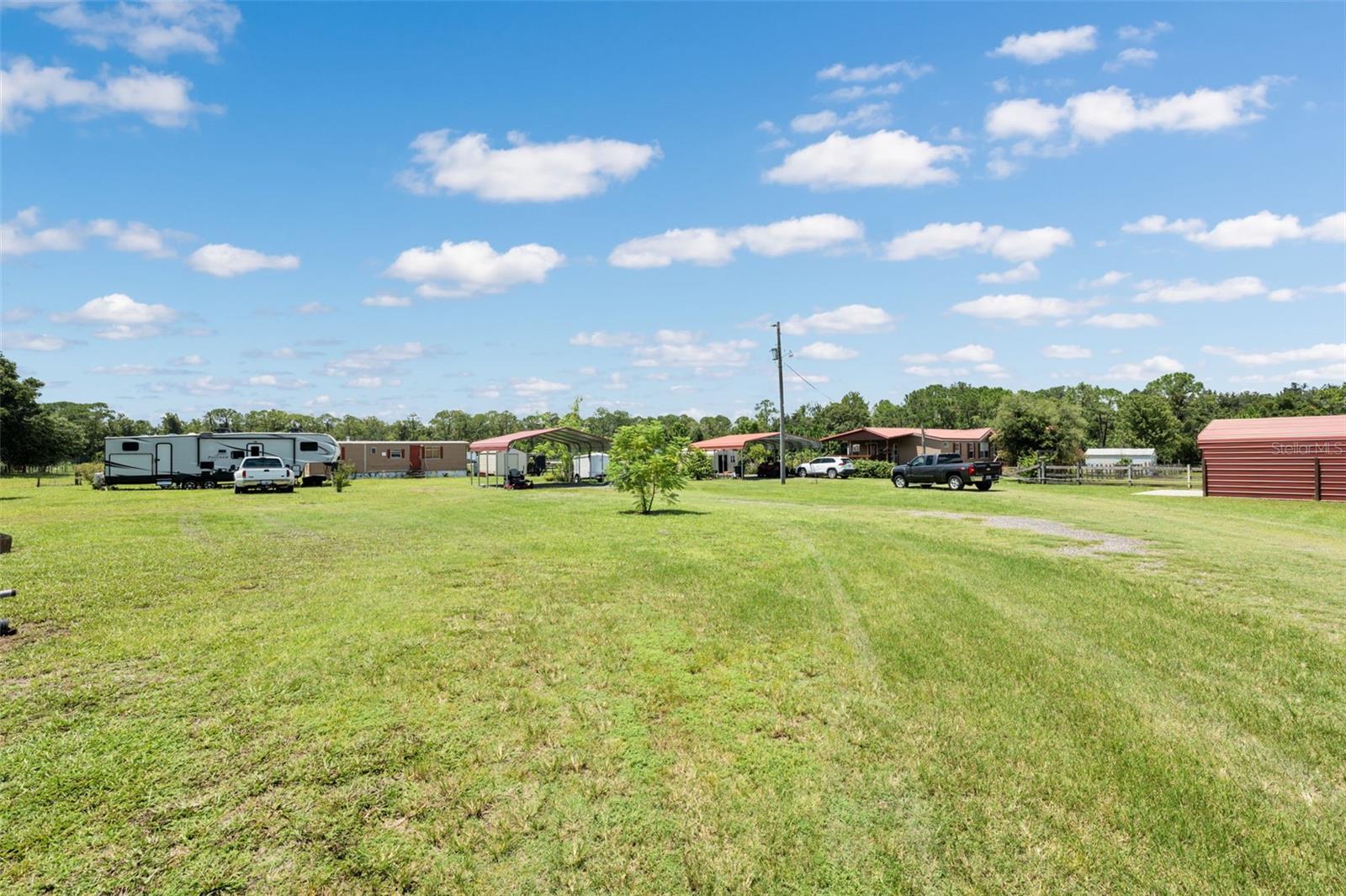 Listing photo id 16 for 8949 Mckendree Road