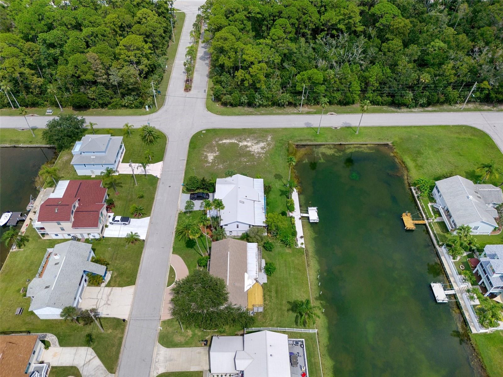 Image 8 of 86 For 4048 Bluefish Drive