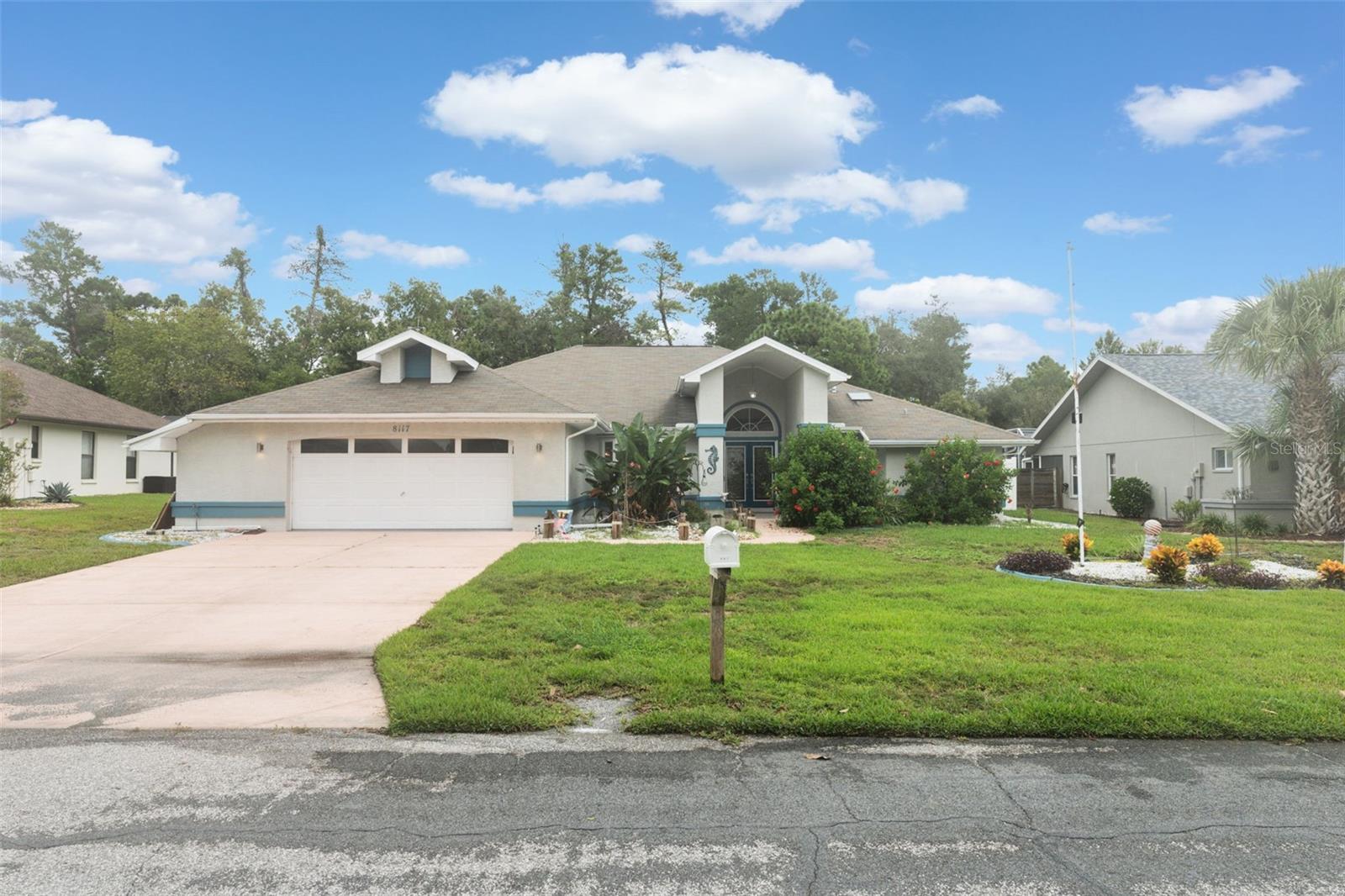 Details for 8117 Winding Oak Lane, SPRING HILL, FL 34606