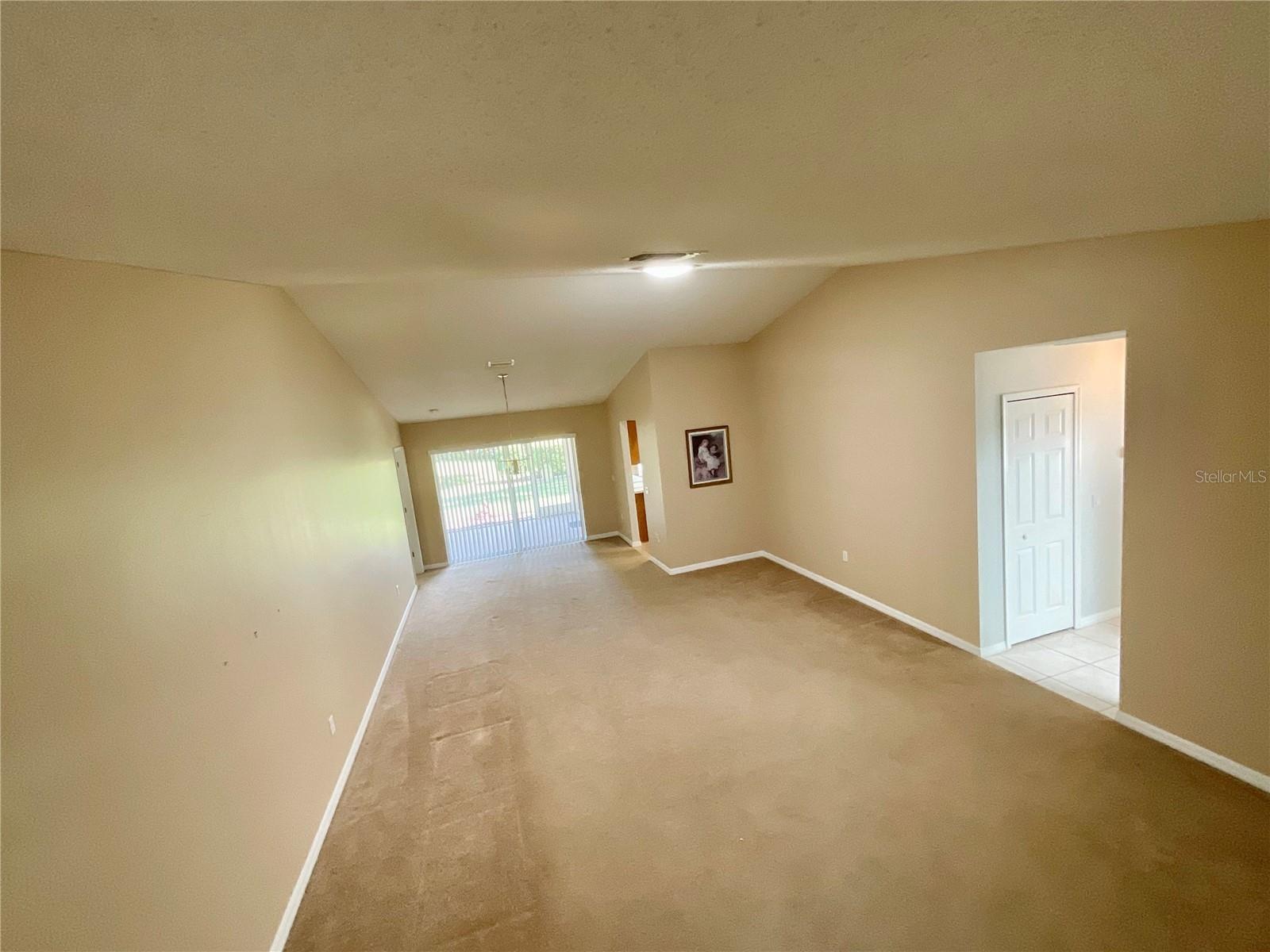 Image 4 of 41 For 18654 Myrtlewood Drive