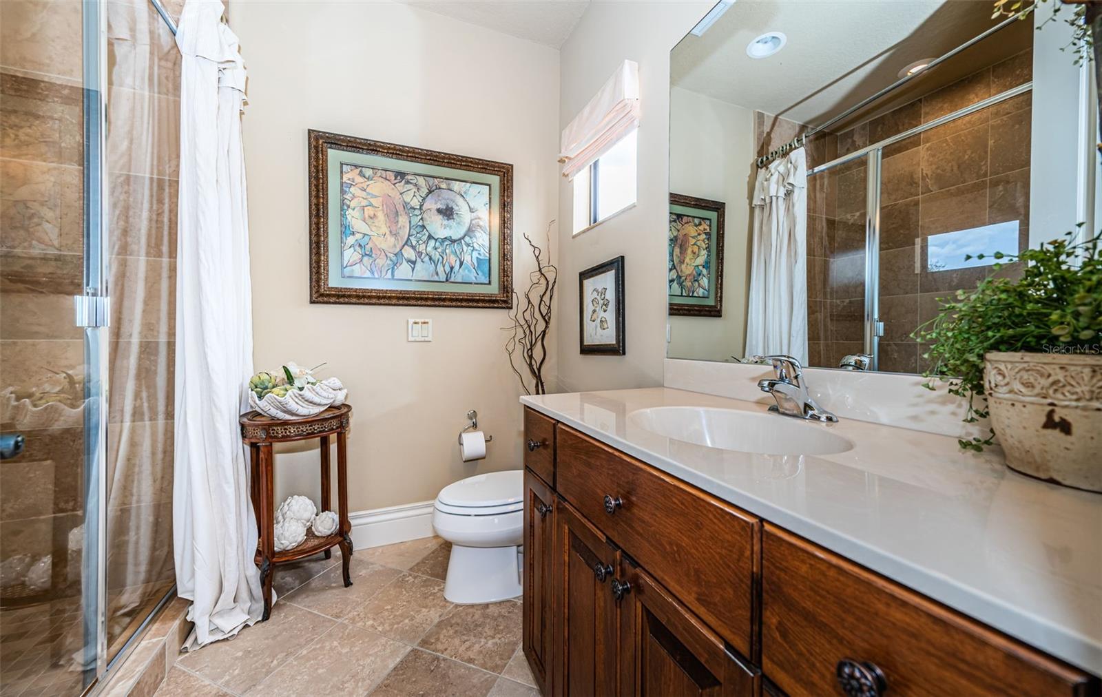 Listing photo id 47 for 9943 Milano Drive