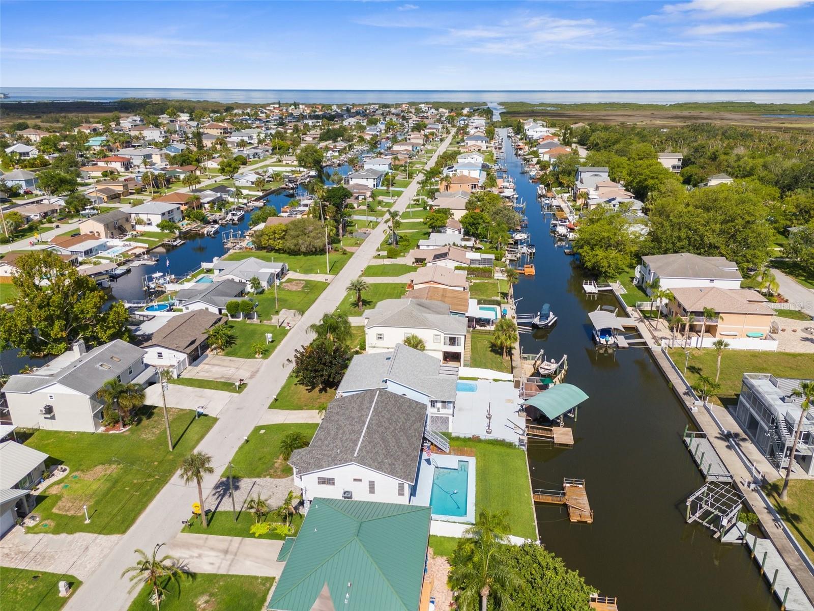 Image 16 of 77 For 7637 Hatteras Drive