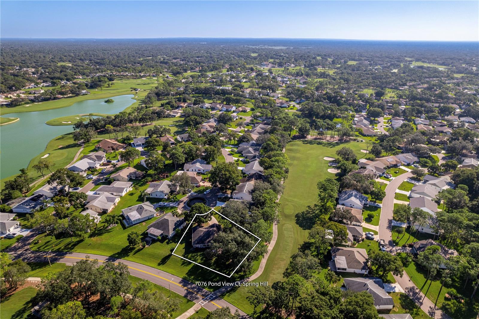 Image 17 of 89 For 7076 Pond View Court