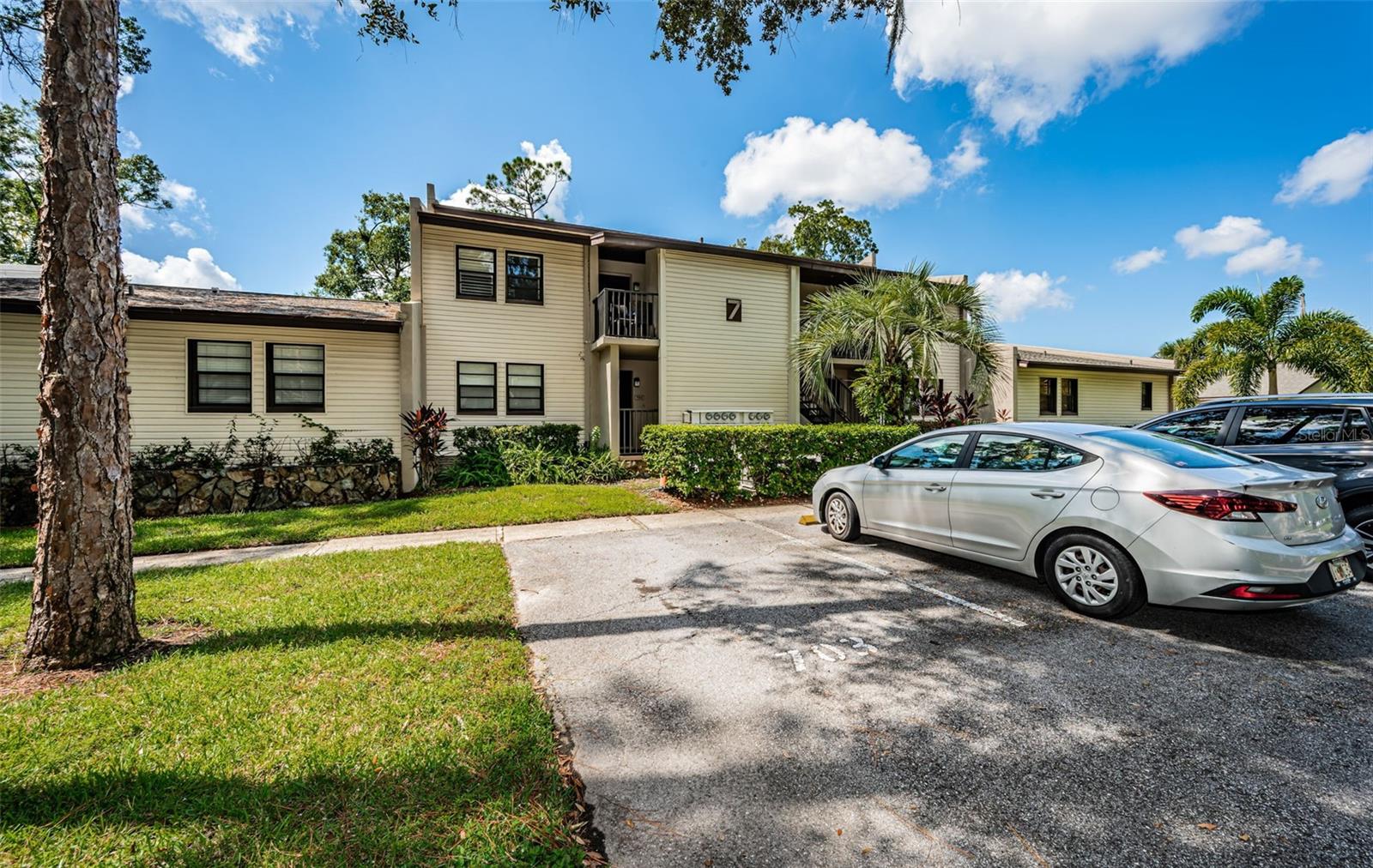 Image 6 of 62 For 1000 Tarpon Woods Boulevard 703