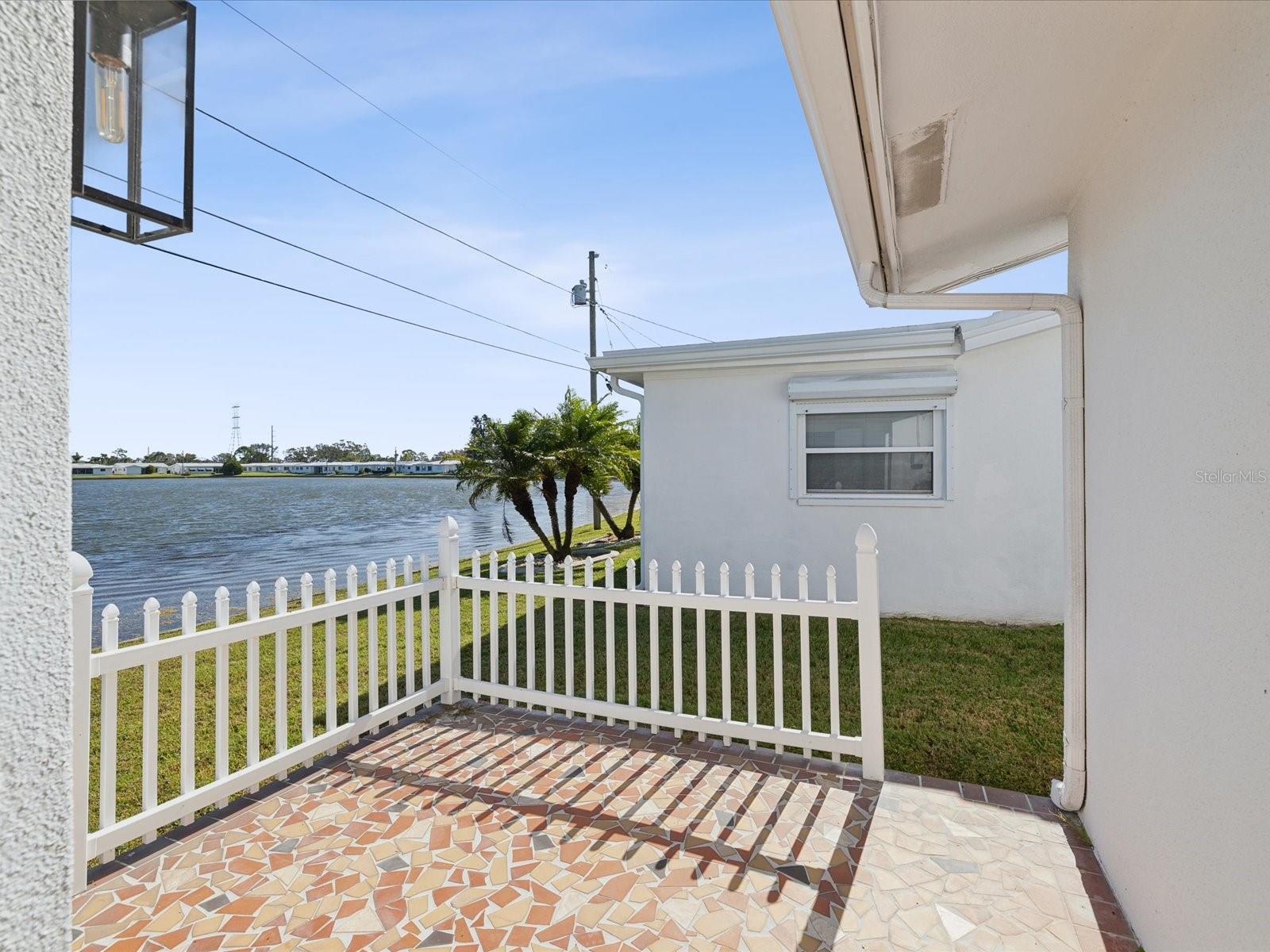 Image 34 of 63 For 9695 Mainlands Boulevard W