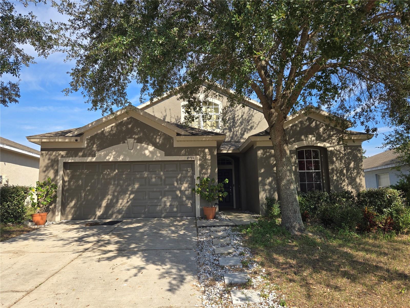 Listing photo id 0 for 8733 Southern Charm Circle