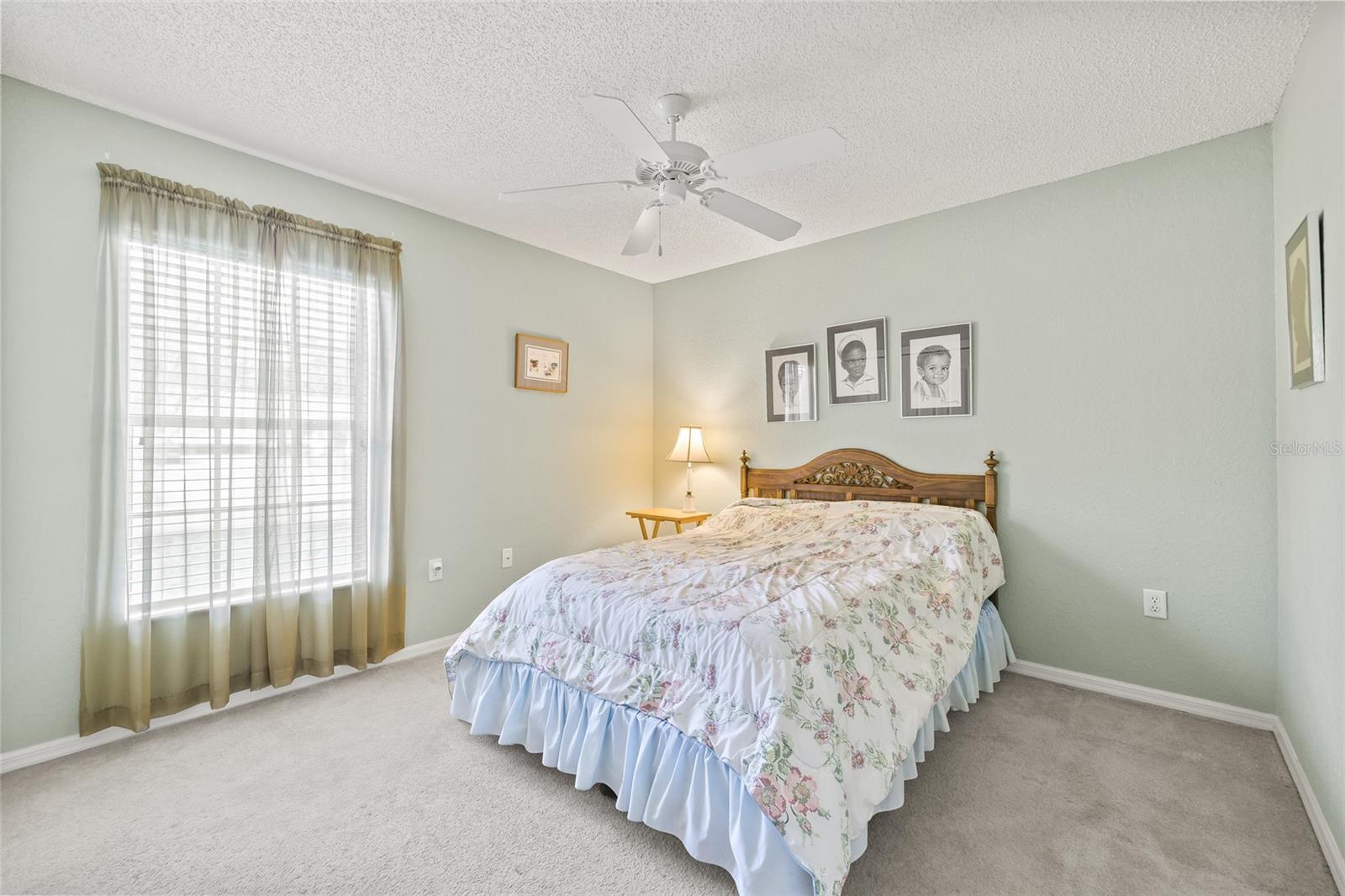 Listing photo id 29 for 12213 Mango Court