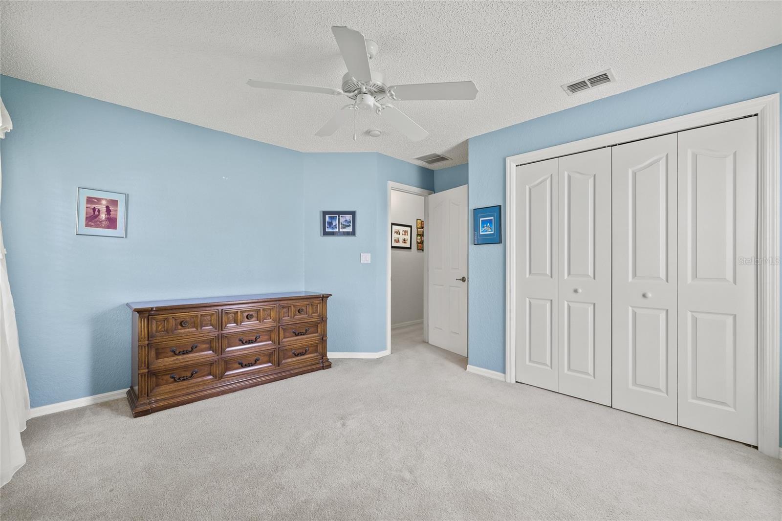 Listing photo id 32 for 12213 Mango Court