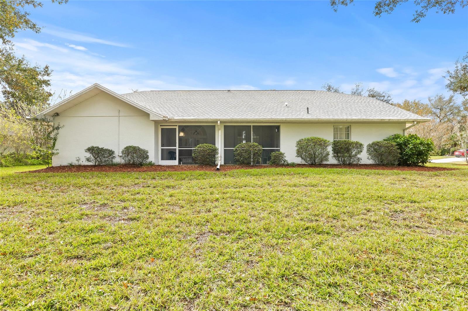 Listing photo id 41 for 12213 Mango Court