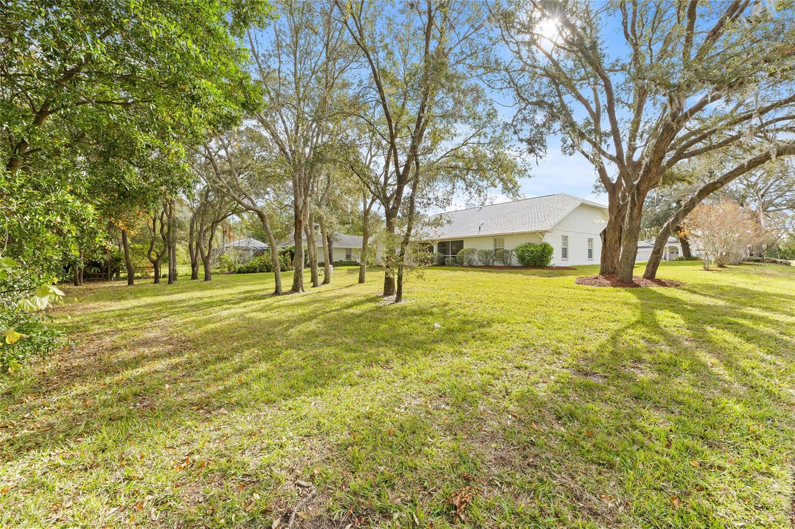 Listing photo id 42 for 12213 Mango Court