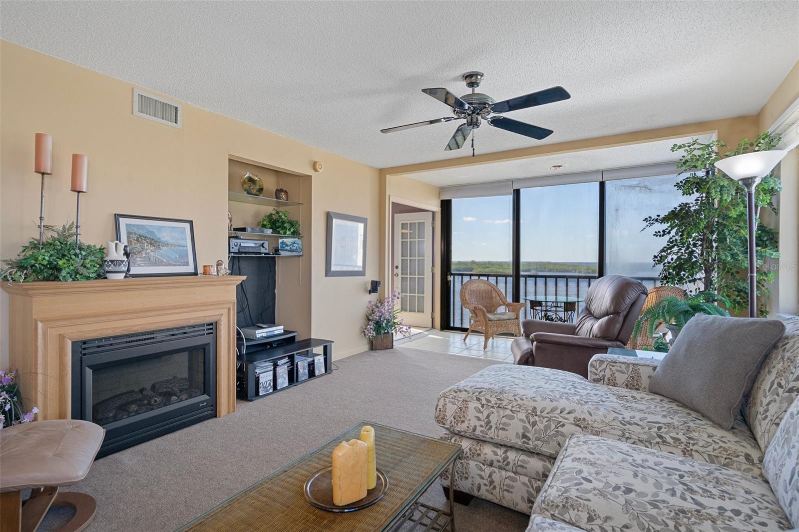 Image 11 of 68 For 4620 Bay Boulevard 1148