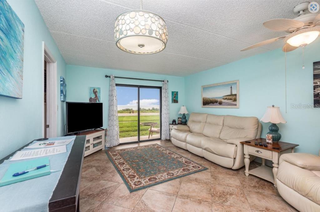 Image 10 of 43 For 2390 Ocean Shore Boulevard 1040