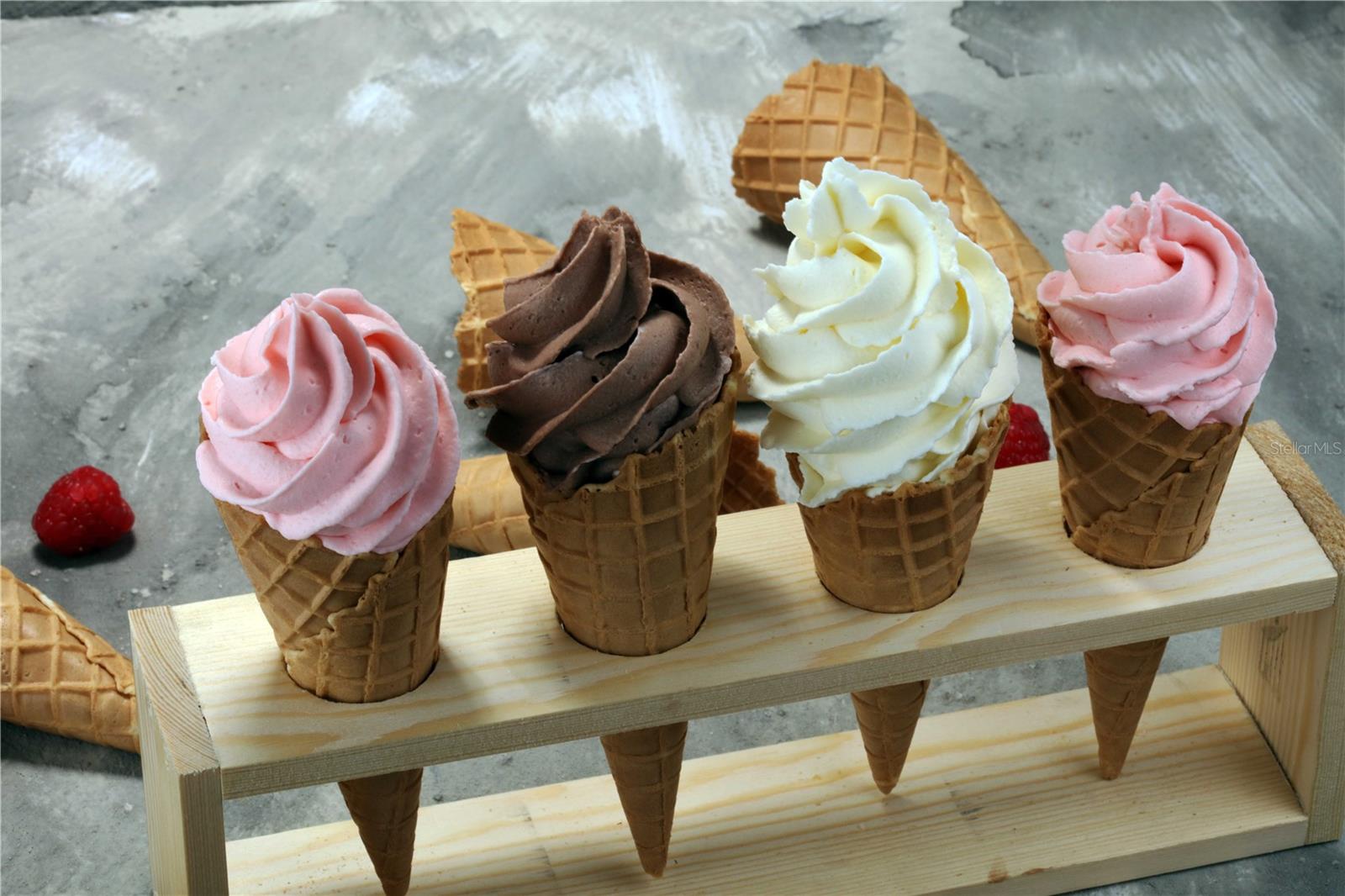 Listing Details for 123 Ice Cream Shop, SPRING HILL, FL 34609