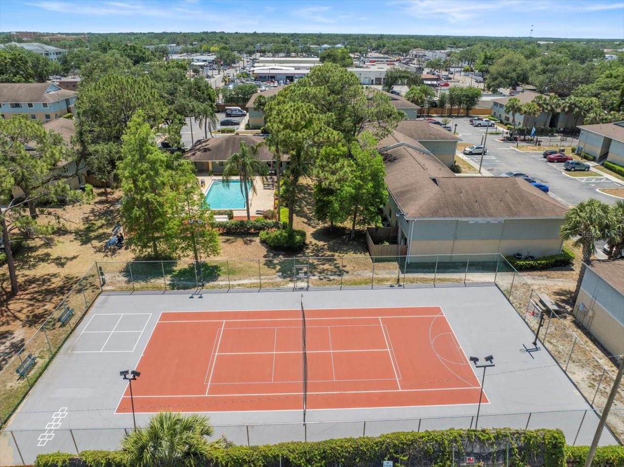 Image 43 of 49 For 230 Thorn Tree Place 230