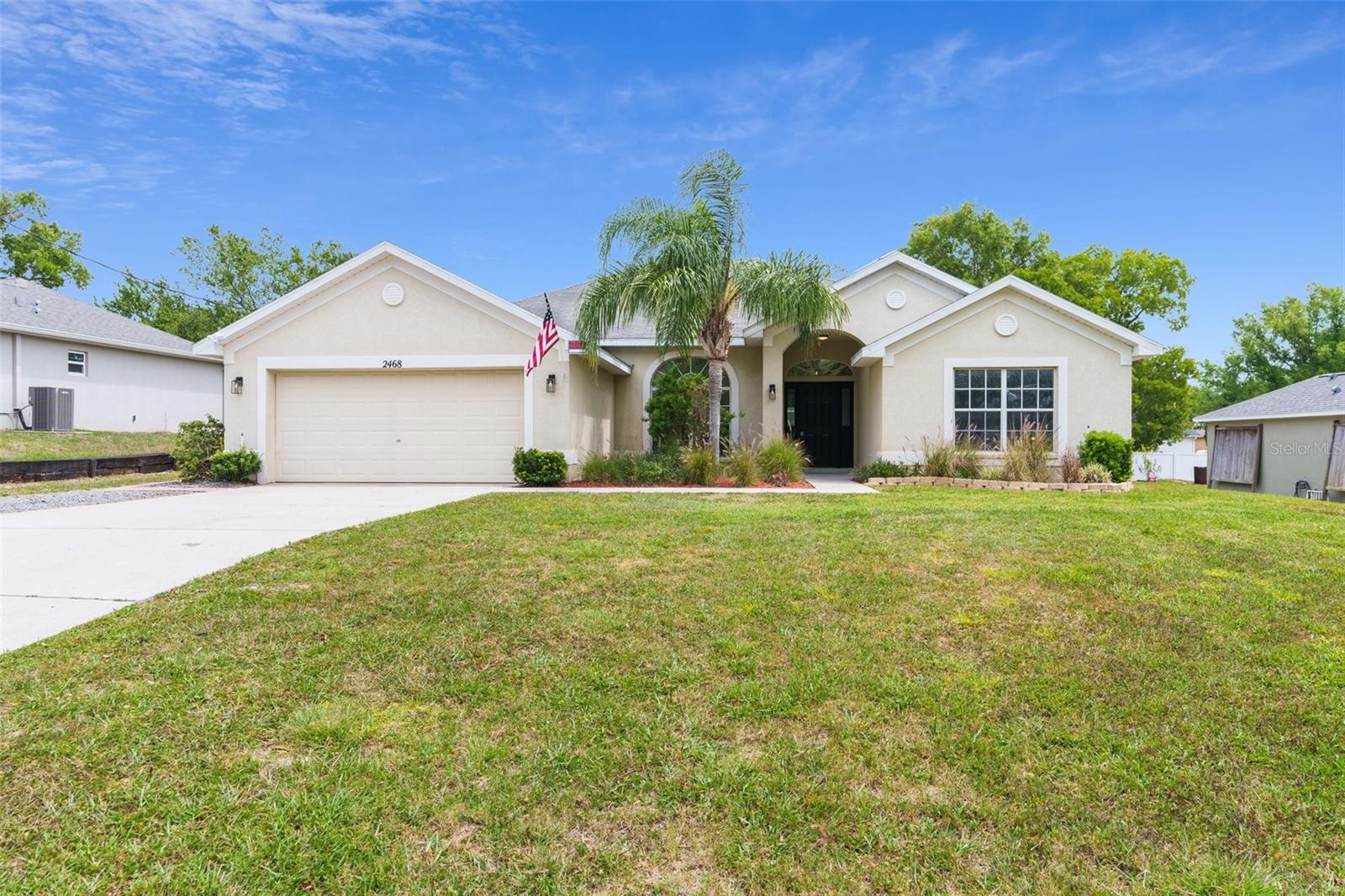 Listing photo id 37 for 2468 Magellan Avenue