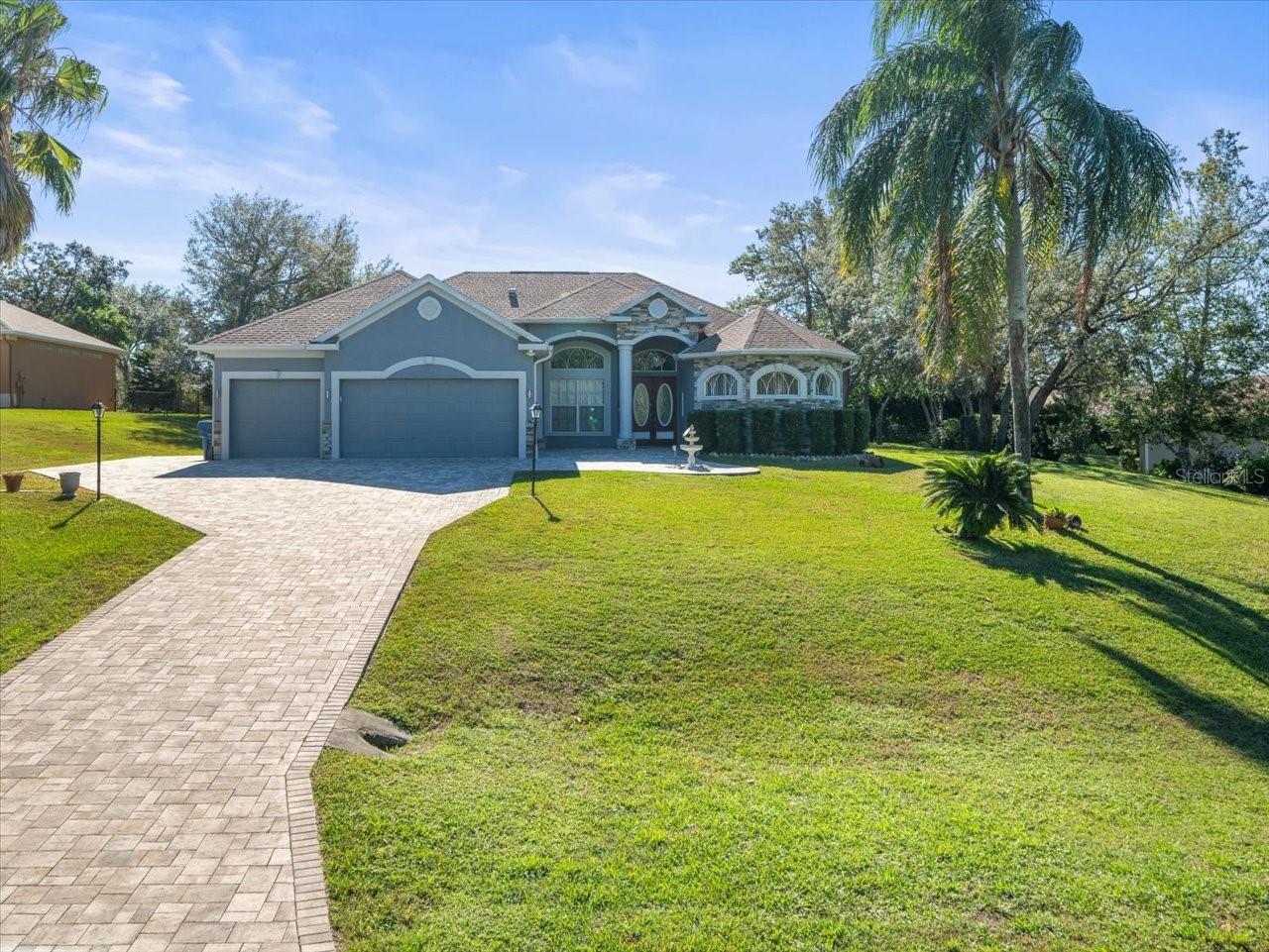 Details for 10307 Ridge Top Loop, WEEKI WACHEE, FL 34613