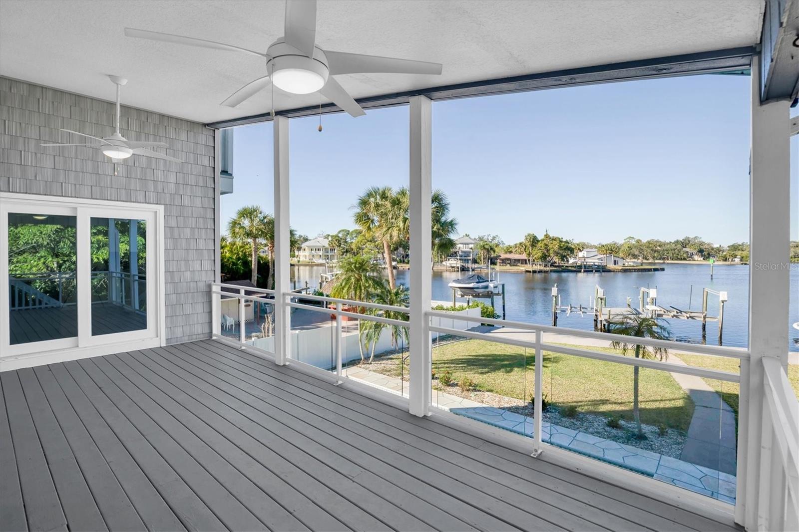 Listing photo id 35 for 5517 Manatee Point Drive