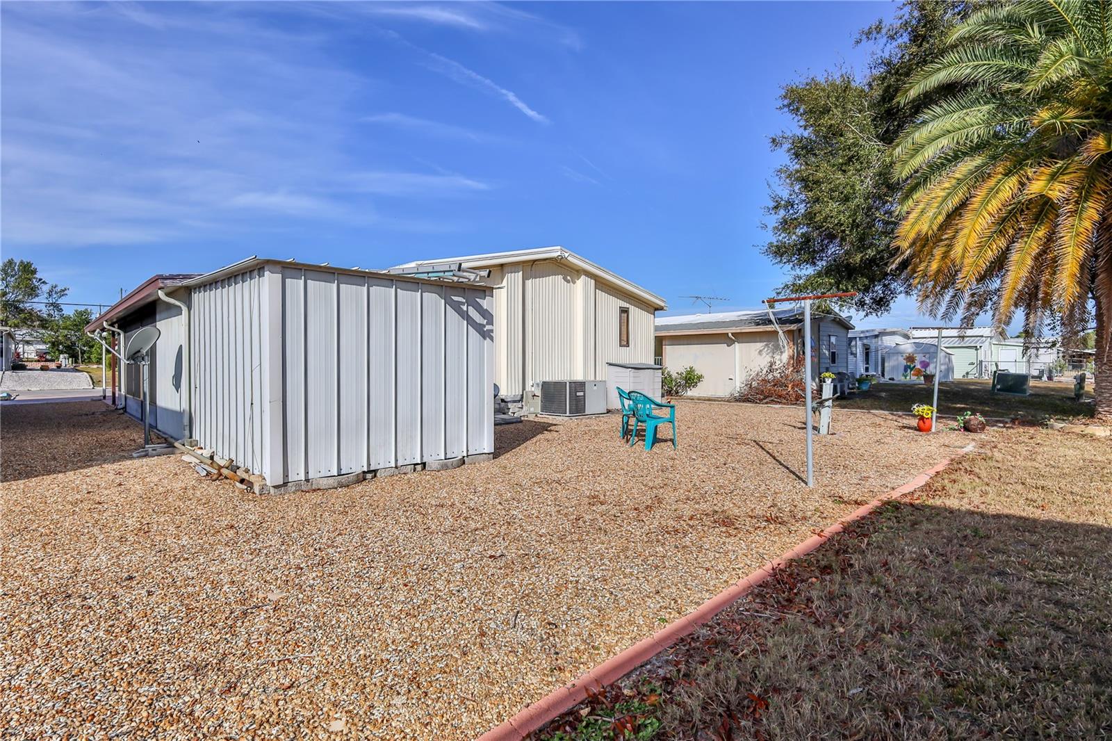 Listing photo id 33 for 12202 Pawnee Drive