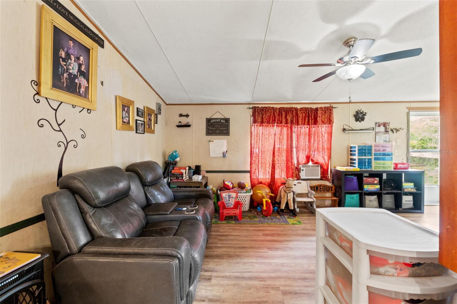 Image 13 of 24 For 2249 Goldpearl Lane