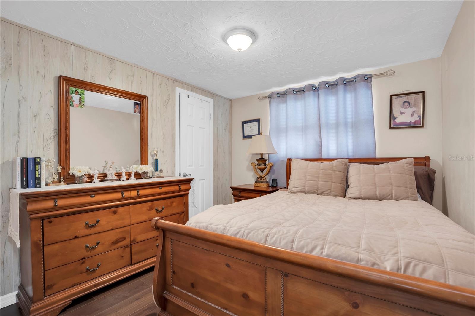 Listing photo id 11 for 3337 Darlington Road