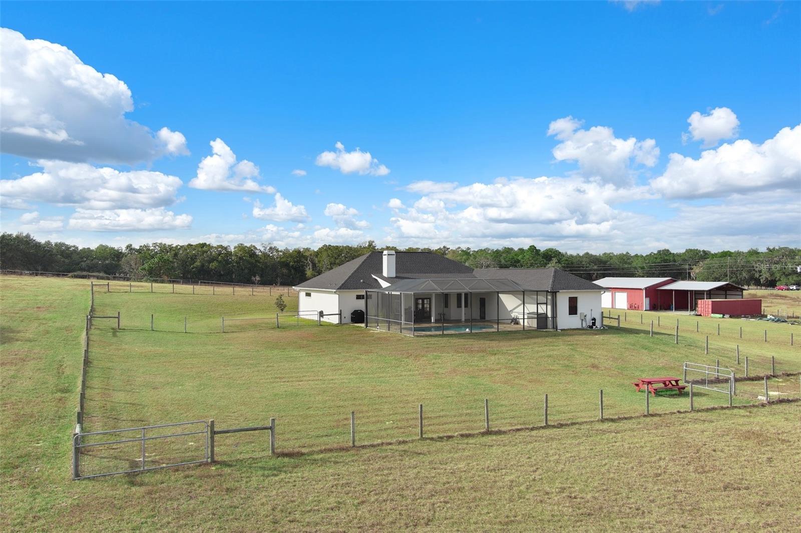 Listing photo id 7 for 13305 Old Jones Road