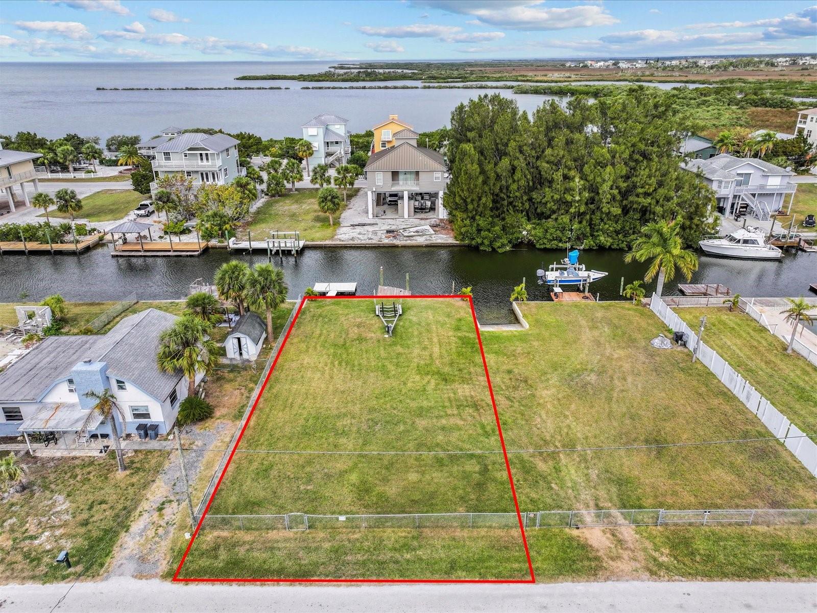 Image 4 of 12 For 6629 Seaview Boulevard