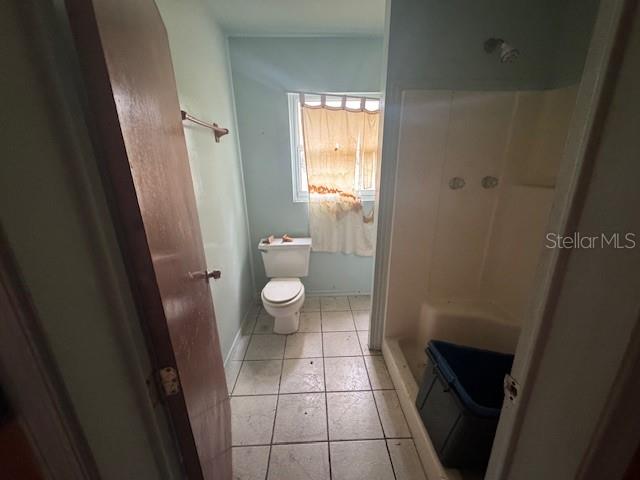 Image 14 of 18 For 16472 Cortez Boulevard