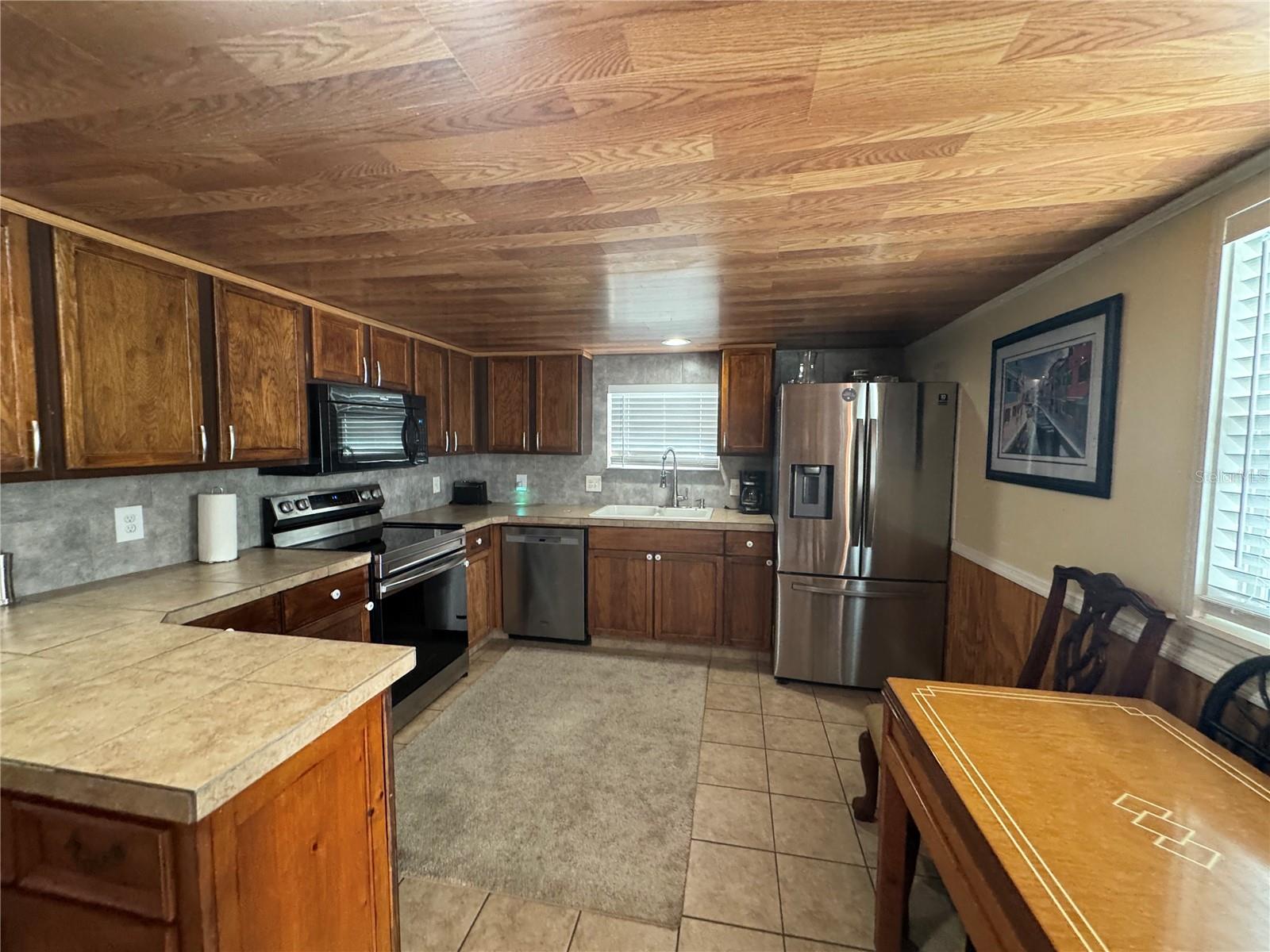 Image 2 of 17 For 645 River Village Drive