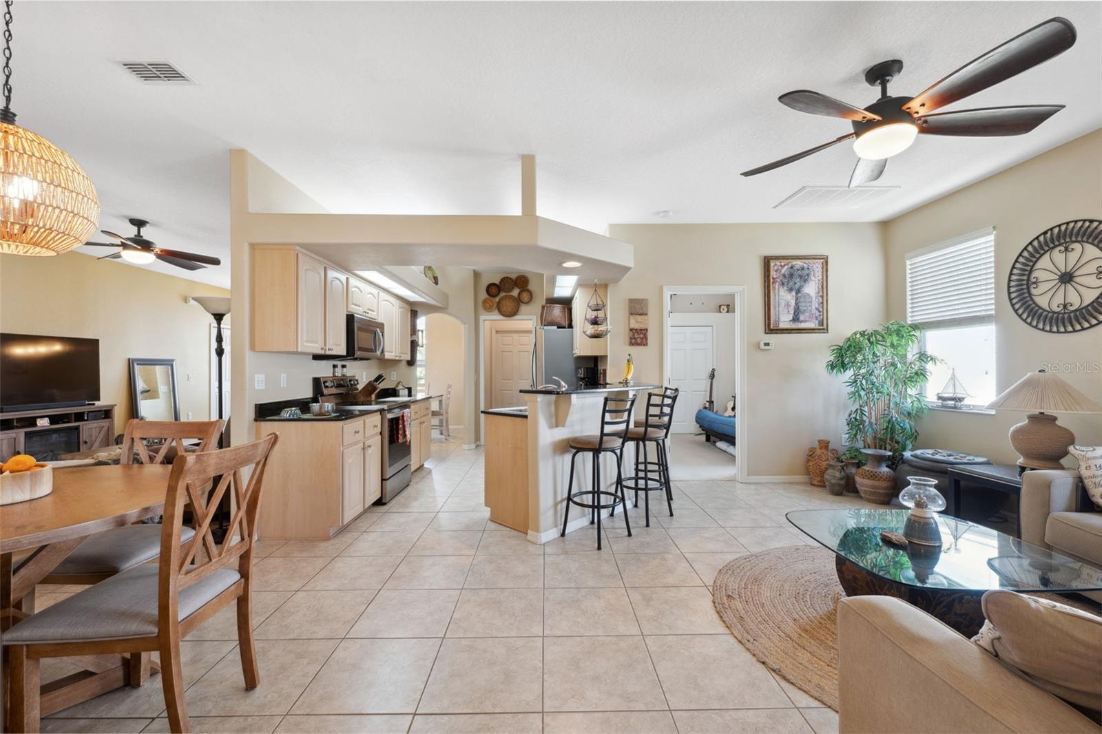 Listing photo id 20 for 1005 Mizzen Court