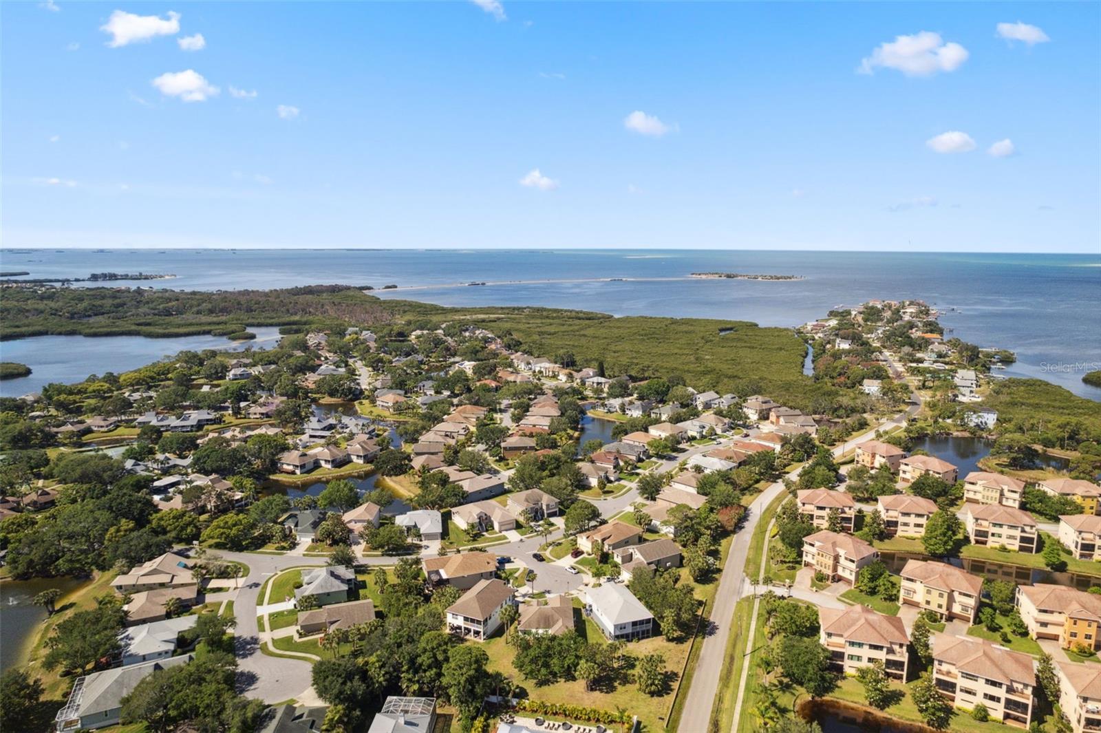 Listing photo id 4 for 1005 Mizzen Court