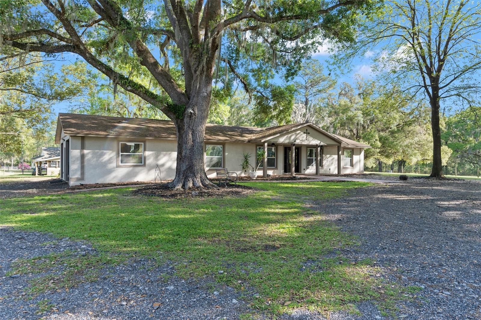 Details for 23051 Lake Lindsey Road, BROOKSVILLE, FL 34601