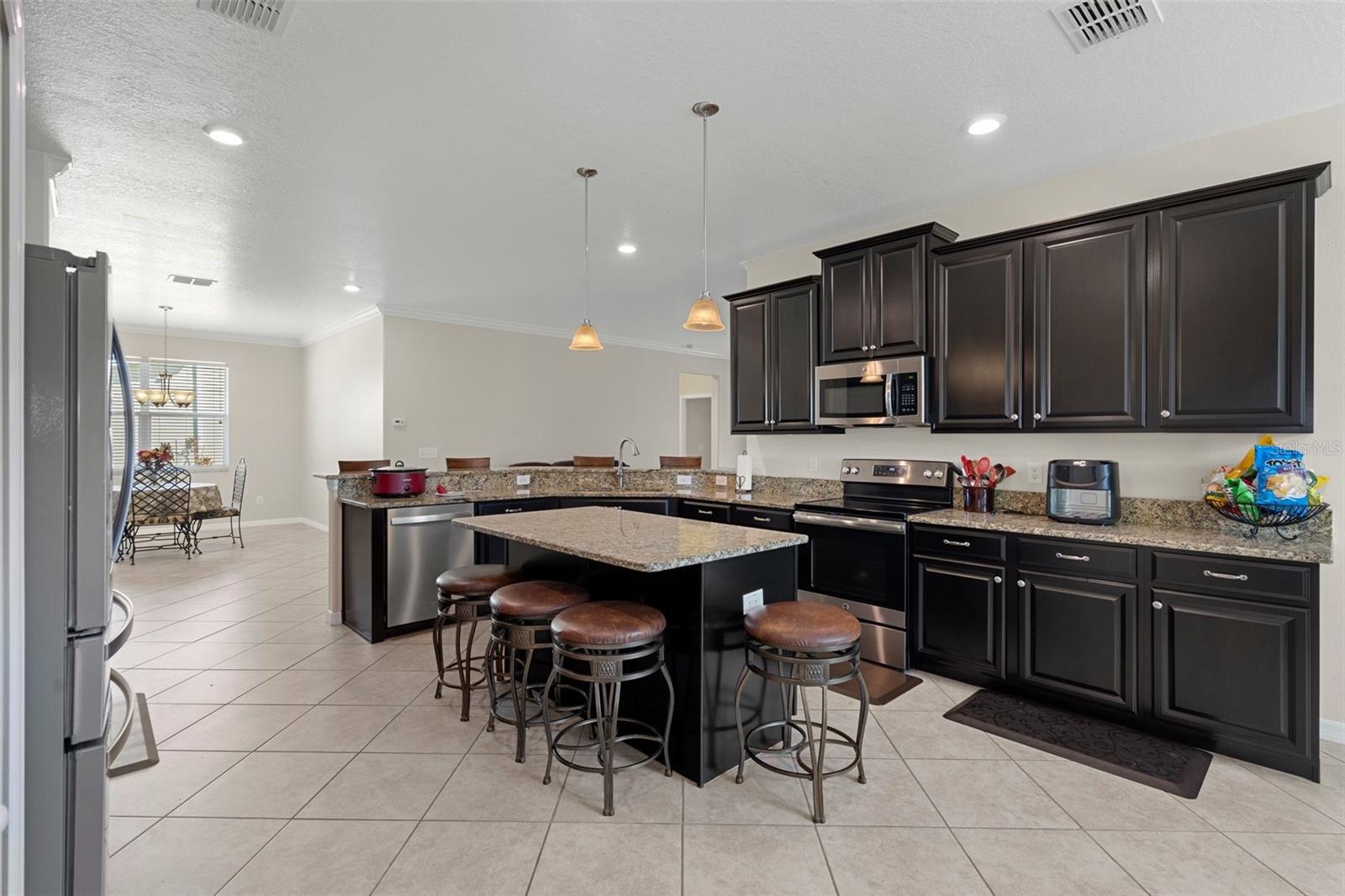 Listing photo id 11 for 13822 Bee Tree Court