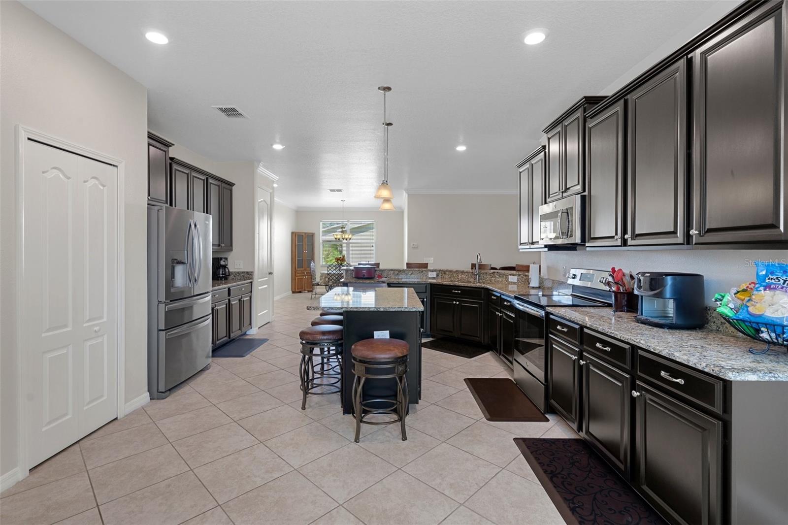 Listing photo id 12 for 13822 Bee Tree Court