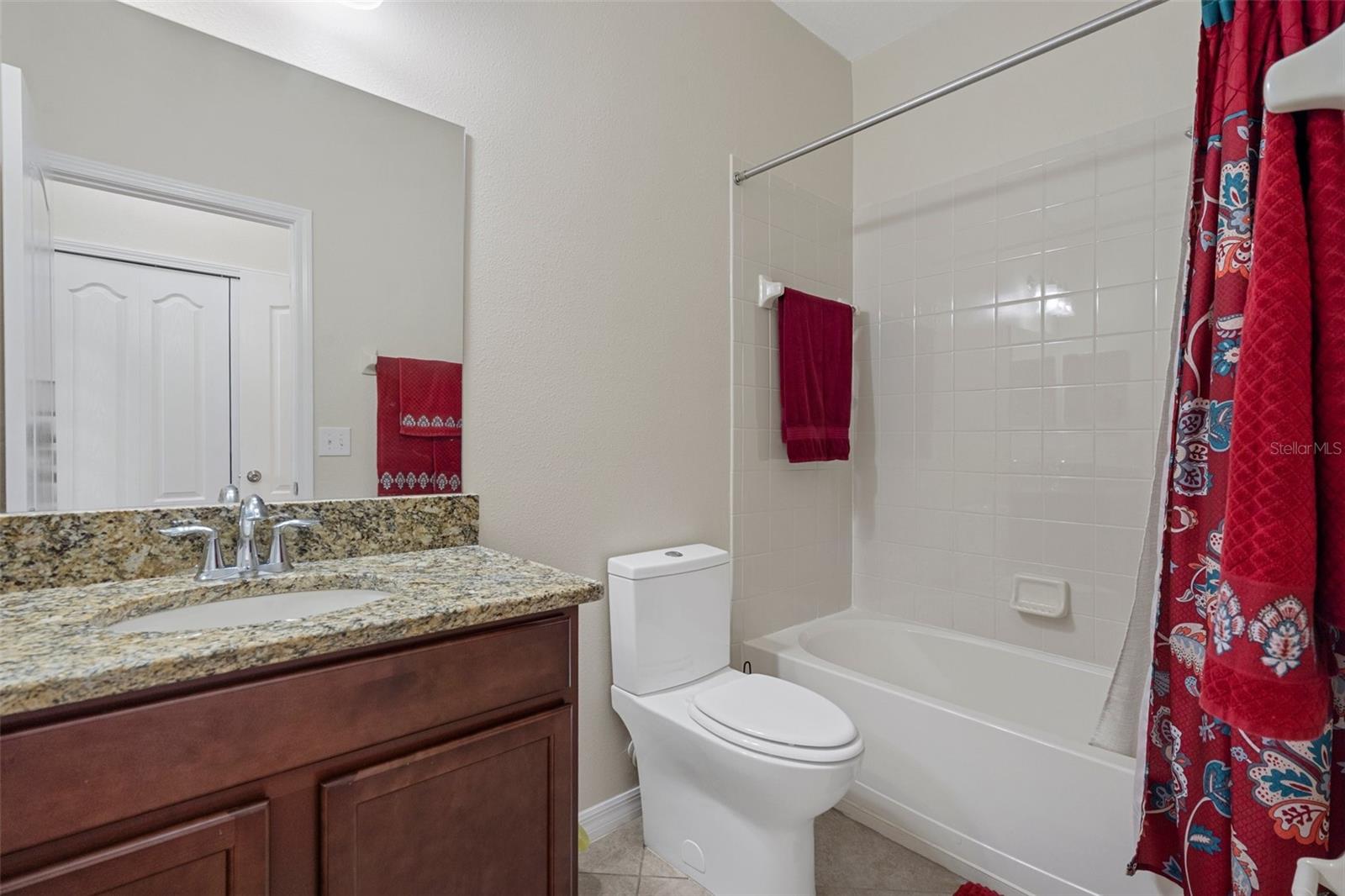 Listing photo id 36 for 13822 Bee Tree Court