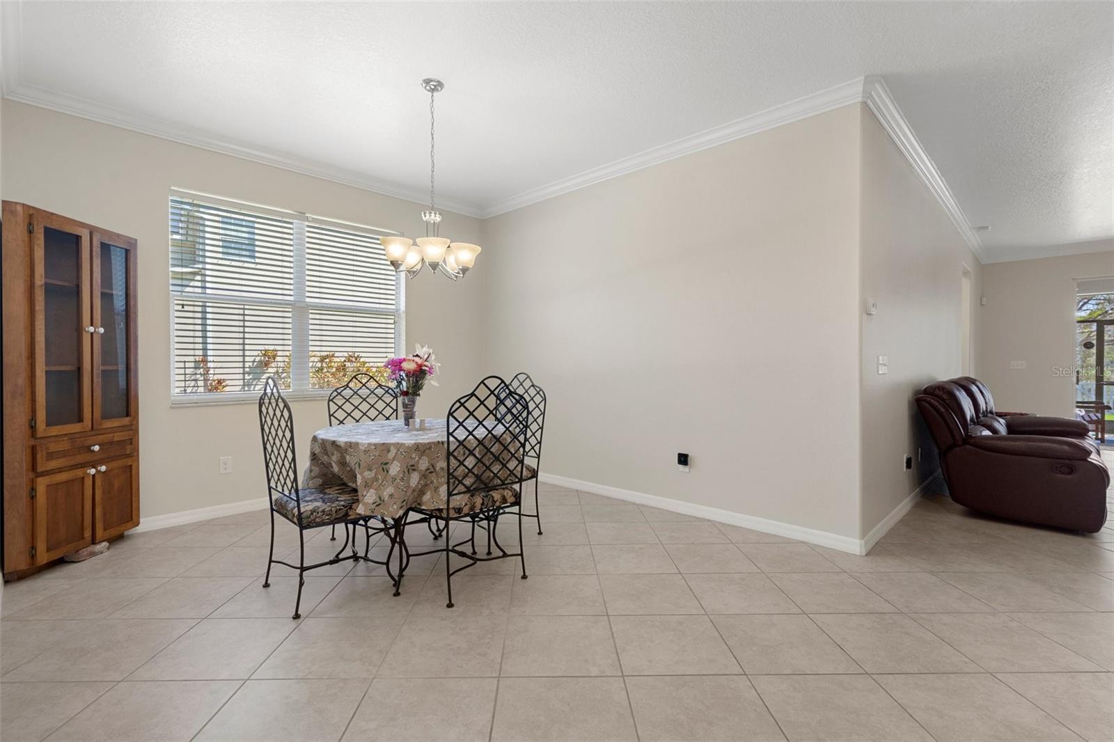 Listing photo id 6 for 13822 Bee Tree Court