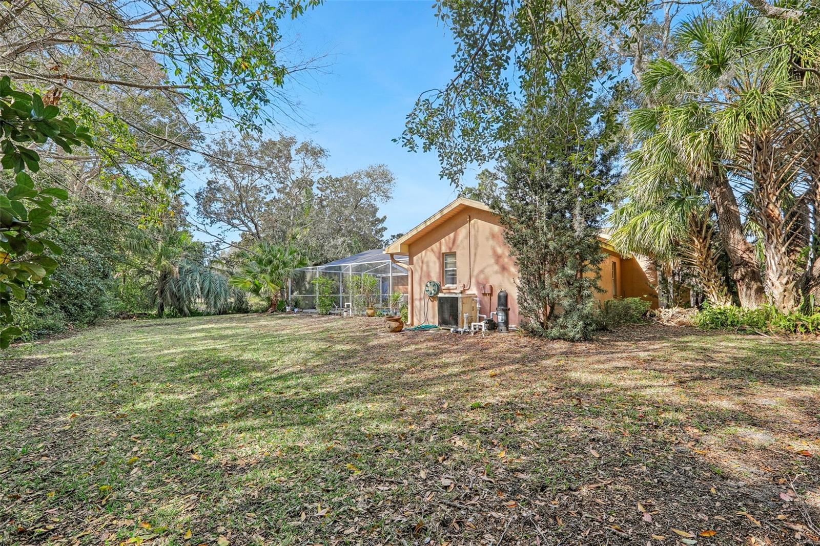 Image 4 of 45 For 18164 Winding Oaks Boulevard