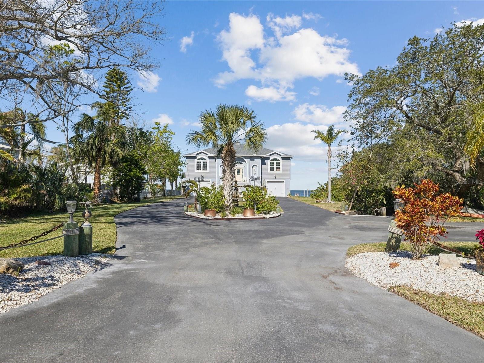 Listing photo id 54 for 2013 Gulfview Drive