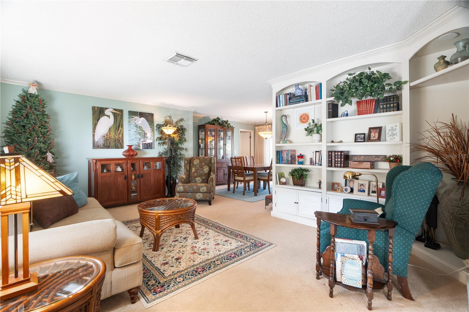 Listing photo id 1 for 7711 Sundown Court