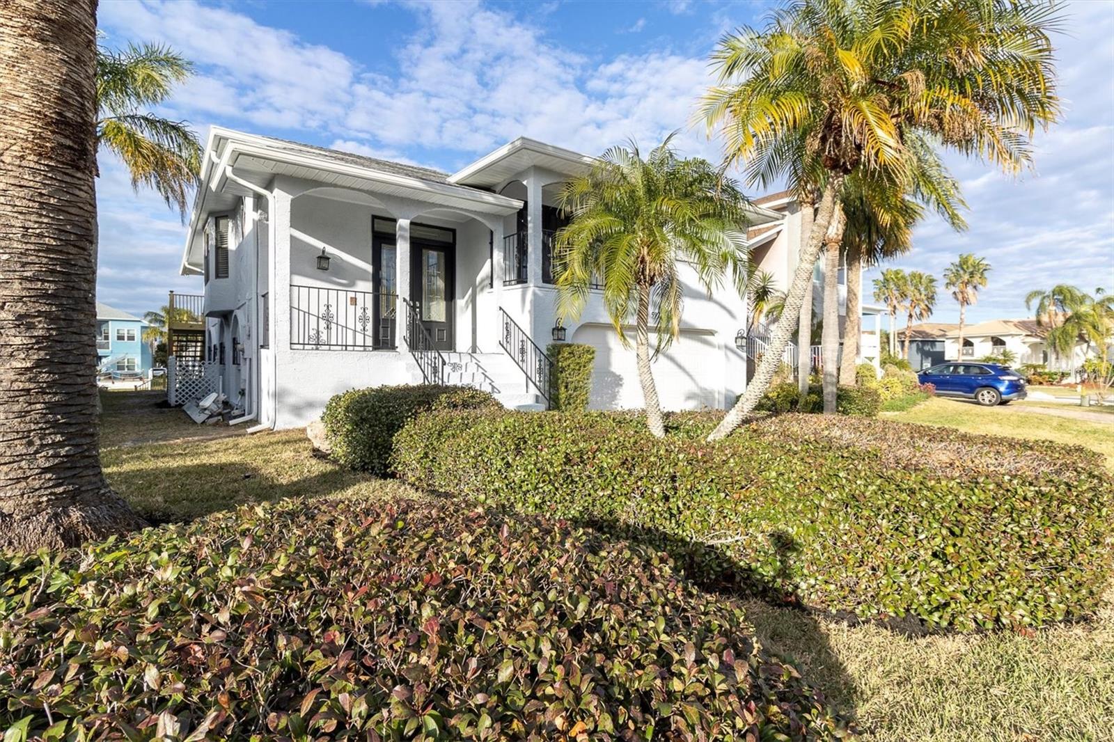 Listing photo id 51 for 5925 Seaside Drive