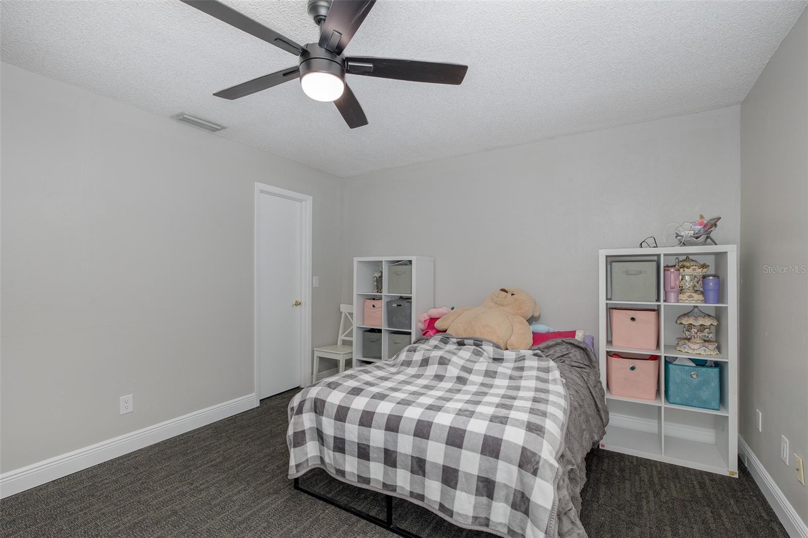 Image 18 of 49 For 6166 Newmark Street