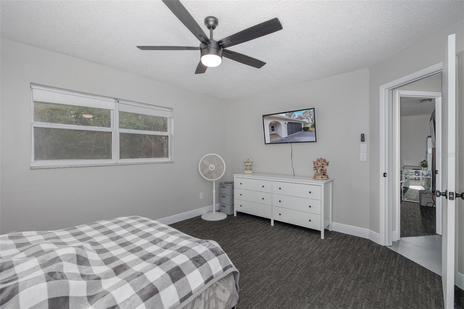 Image 19 of 49 For 6166 Newmark Street