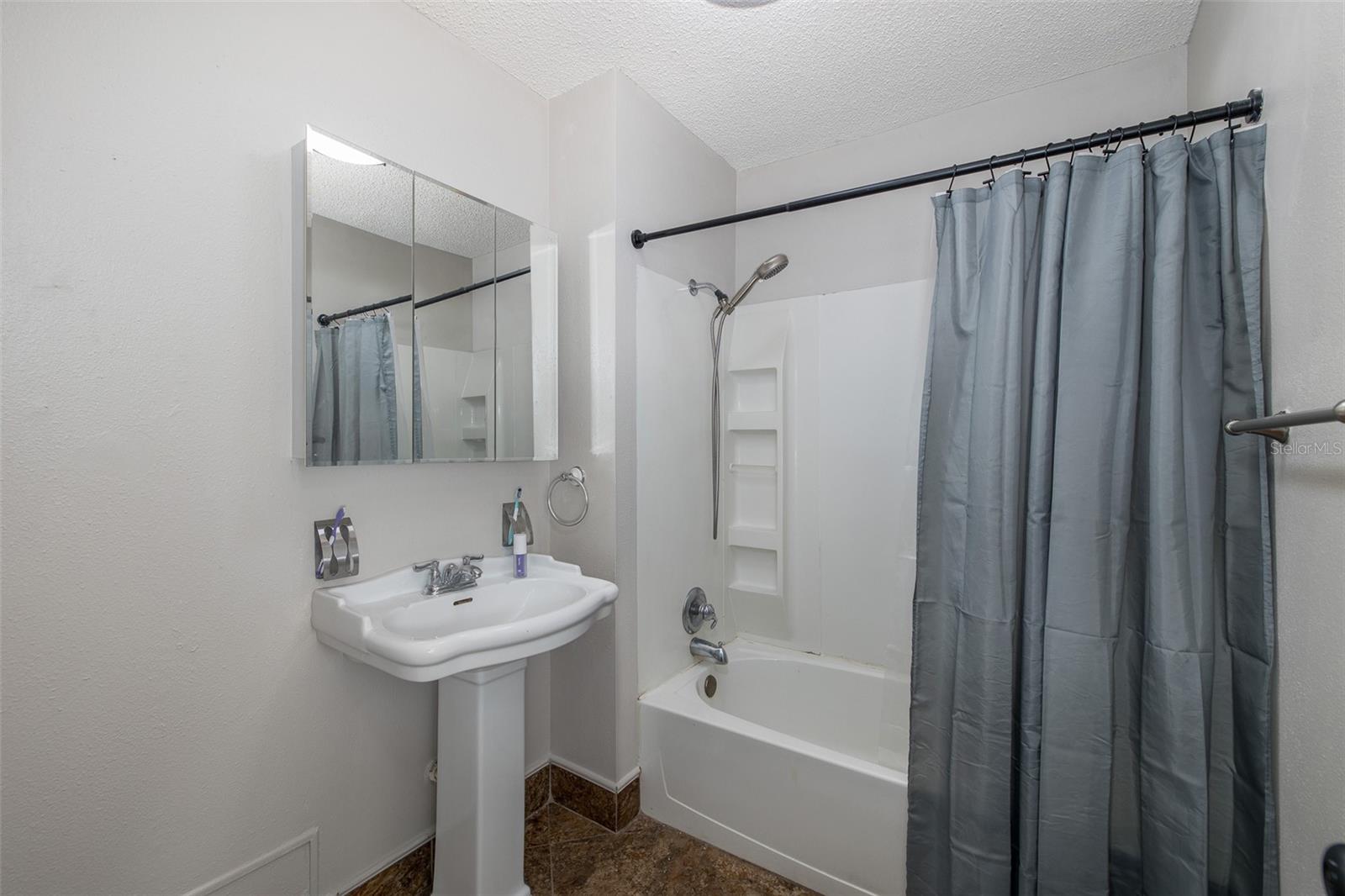 Image 24 of 49 For 6166 Newmark Street