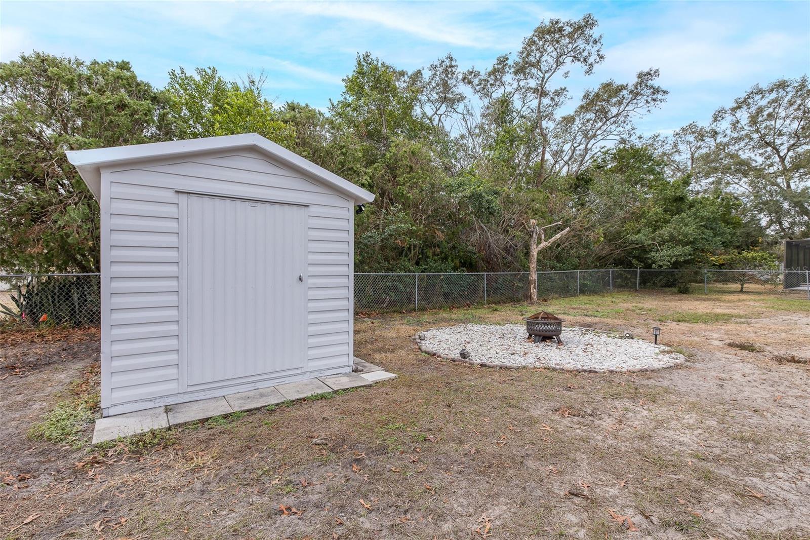 Image 40 of 49 For 6166 Newmark Street