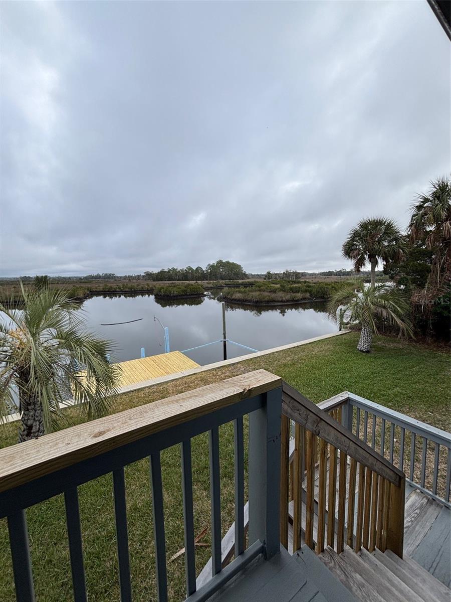 Listing photo id 7 for 11881 Coquina Court