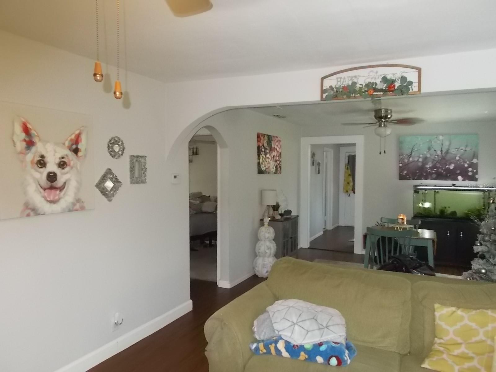 Image 11 of 62 For 5827 39th Street N