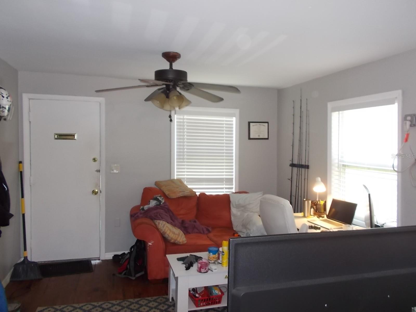 Image 56 of 62 For 5827 39th Street N