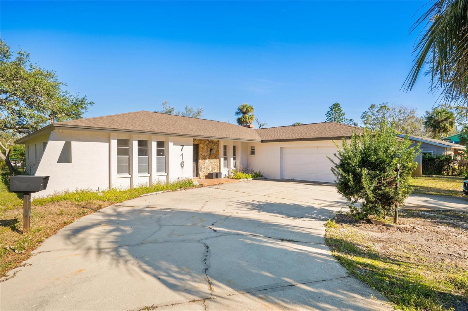 Details for 716 Riverside Drive, TARPON SPRINGS, FL 34689